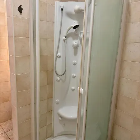 Apartment Stay-apartments In Capruzzi With Private Parking *