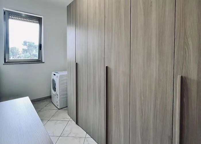 Apartment Stay-apartments In Capruzzi With Private Parking *