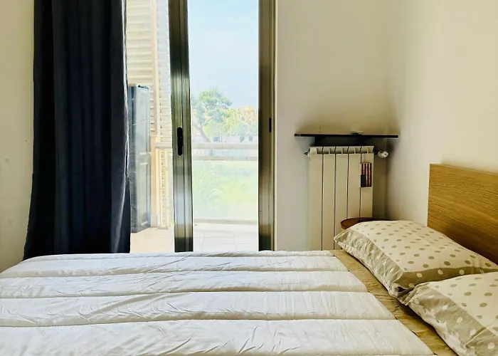 Apartment Stay-apartments In Capruzzi With Private Parking