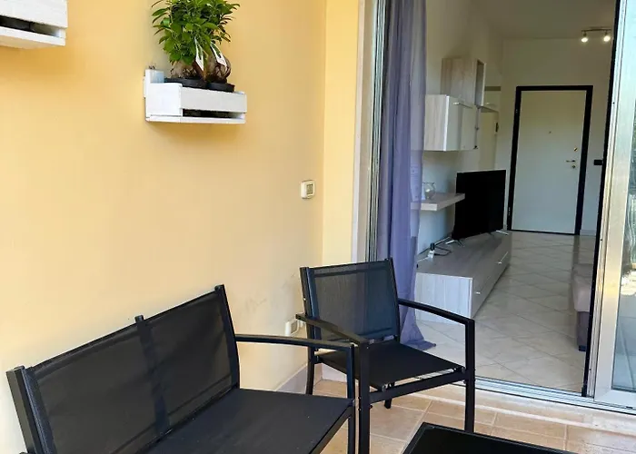 Apartment Stay-apartments In Capruzzi With Private Parking