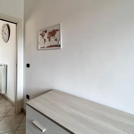 Stay-apartments In Capruzzi With Private Parking Апартаменти Барі