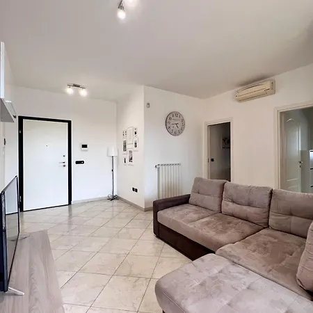 Stay-apartments In Capruzzi With Private Parking Appartement Bari